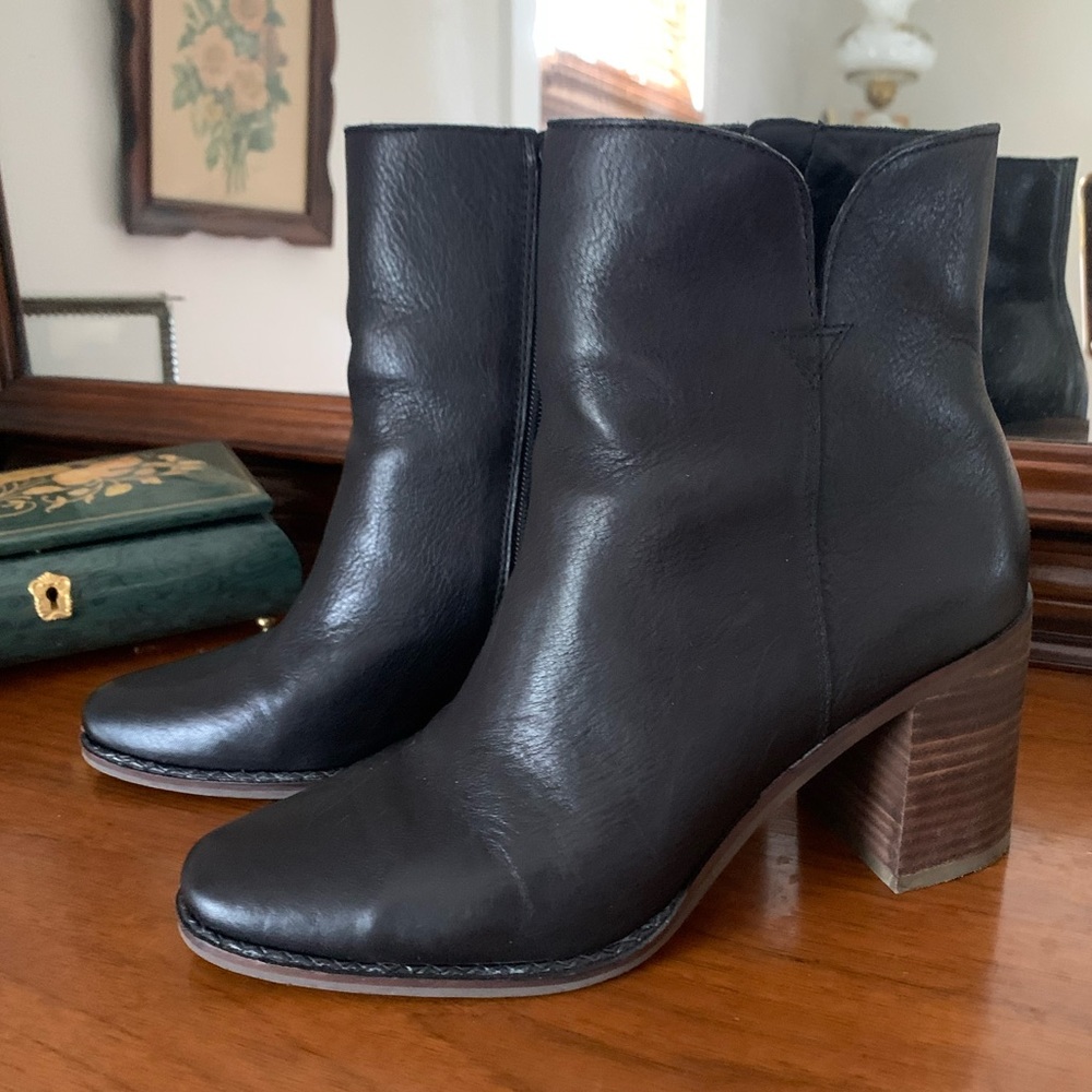Lucky Brand boots